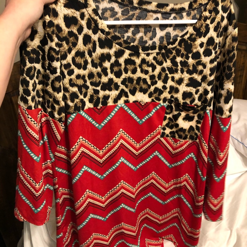 Boutique cute leopard shirt